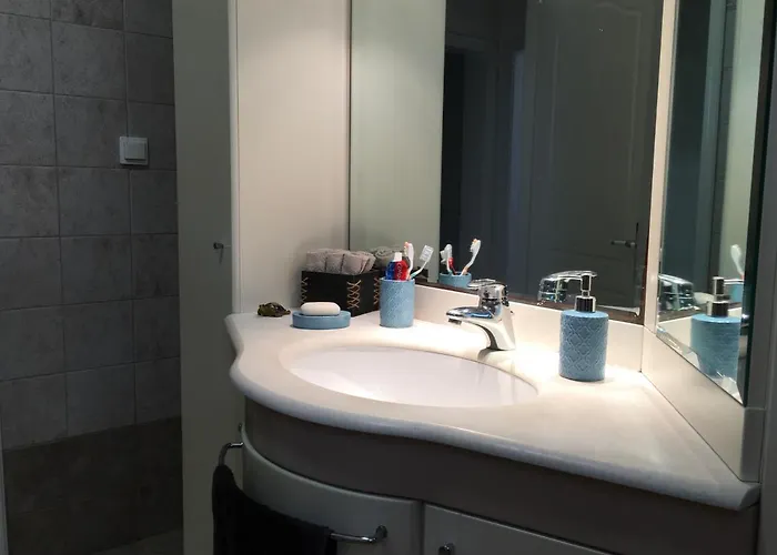 Maison De Bizou * Exambela