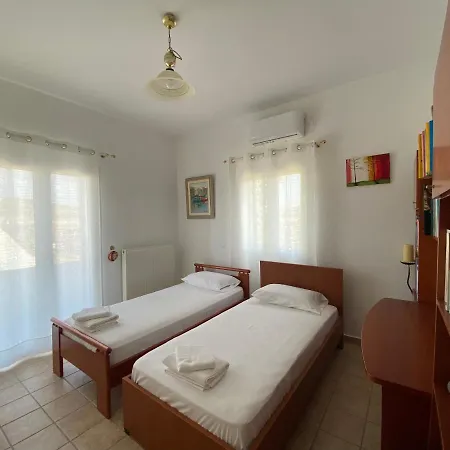 Maison De Bizou Holiday home